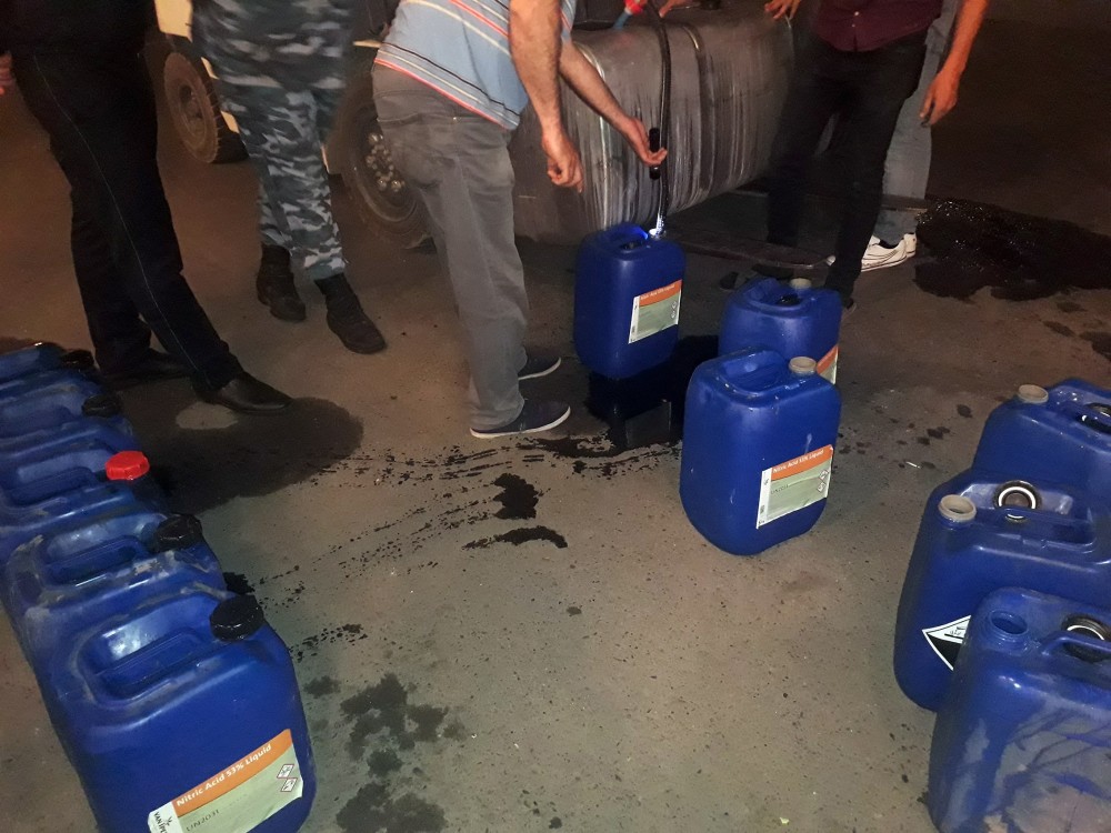 Azərbaycandan Avstriyaya “kişmiş” aparanlar heroinlə saxlanıldılar - FOTOLAR +VİDEO